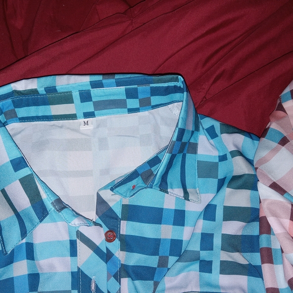Plaid Gradient Color Button-Up Shirts So Cute, Size XL Never Worn - Picture 6 of 9